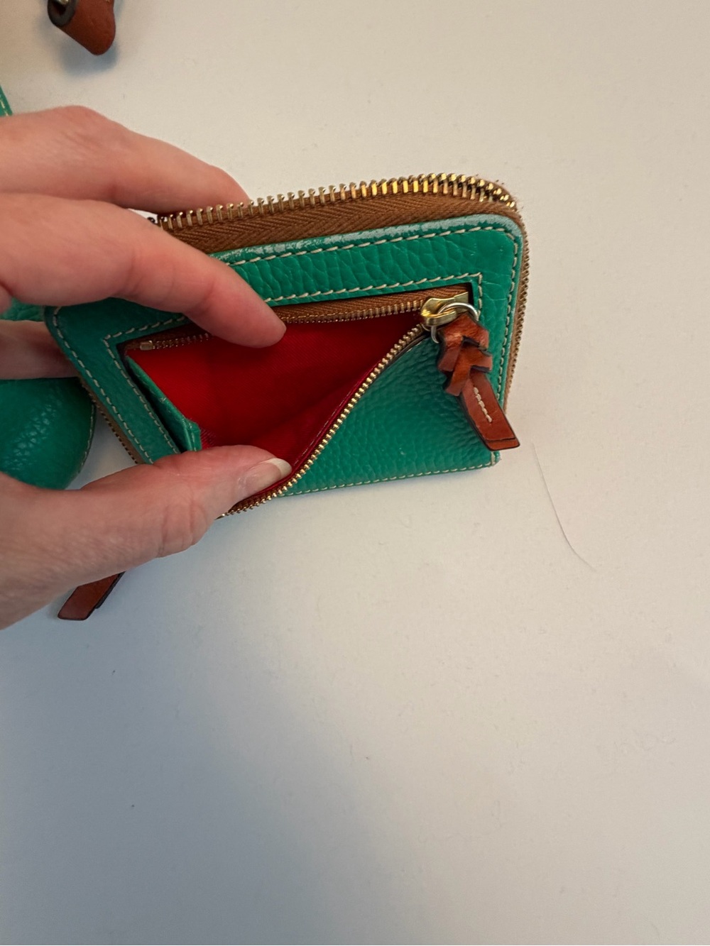 Dooney & Bourke Green Pebbled Leather Crossbody with Matching Wallet - Picture 6 of 16